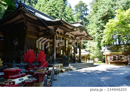 南足柄市 大雄山最乗寺の御真殿とお札場と下駄 南足柄市 大雄山最乗寺の御真殿とお札場と下駄 134948203