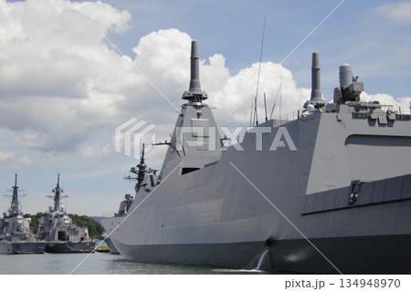 海上自衛隊軍艦 134948970
