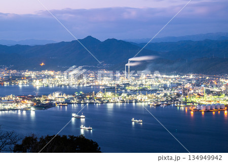 光芒の楼閣　-周南工場地帯- 134949942