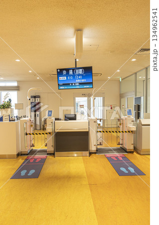 南ぬ島 石垣空港の搭乗口 新石垣空港 沖縄 南ぬ島 石垣空港の搭乗口 新石垣空港 沖縄 134962541