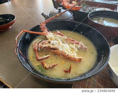 伊勢海老のお味噌汁 134963849