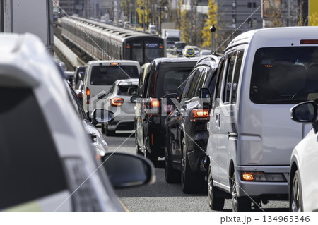 朝の交通渋滞 423号新御堂筋 走行イメージ 朝の交通渋滞 423号新御堂筋 走行イメージ 134965346