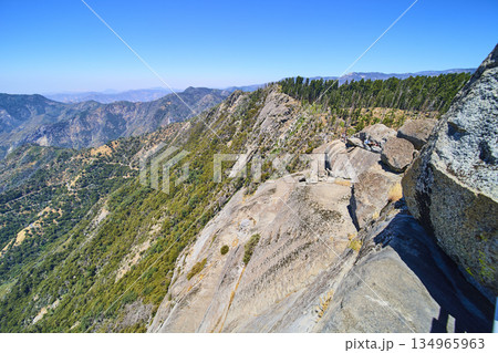 Moro Rock Granite Outcrop with Panoramic Sierra Nevada Mountains and Forest 134965963