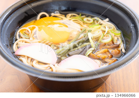 おいしい山菜そば おいしい山菜そば 134966066