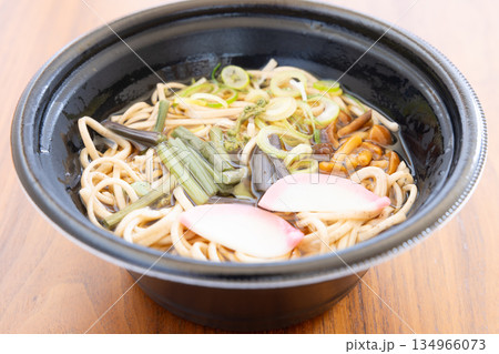 おいしい山菜そば おいしい山菜そば 134966073