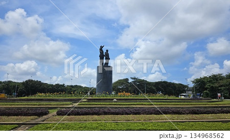 This is Soekarno-Hatta Statue at Jakarta International Airport 134968562