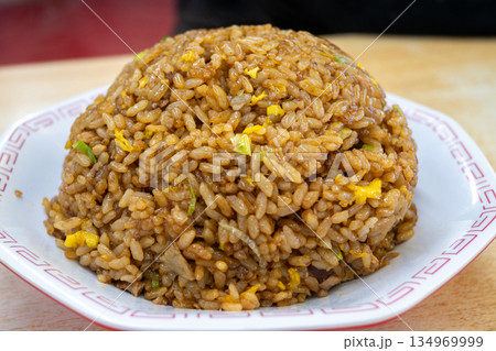 日本のラーメン店のとても美味しい料理 134969999