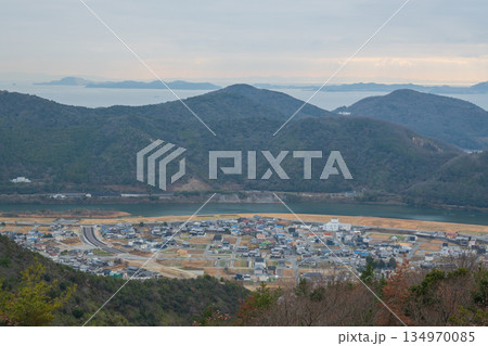 日本の兵庫県赤穂市の雄鷹台山のとても美しい風景 日本の兵庫県赤穂市の雄鷹台山のとても美しい風景 134970085