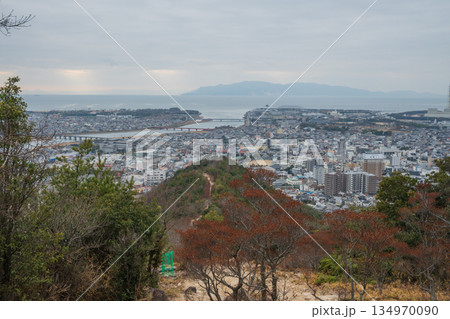 日本の兵庫県赤穂市の雄鷹台山のとても美しい風景 134970090