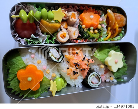 懐かしいお母さんのお弁当 134971093