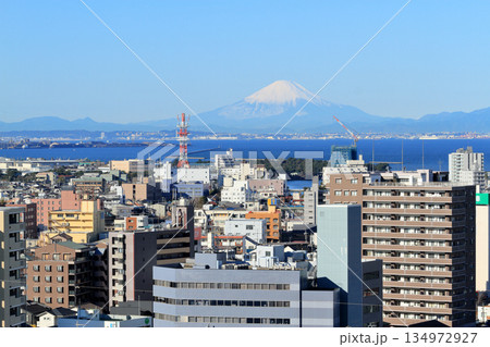 木更津の町並みと富士山 木更津の町並みと富士山 134972927