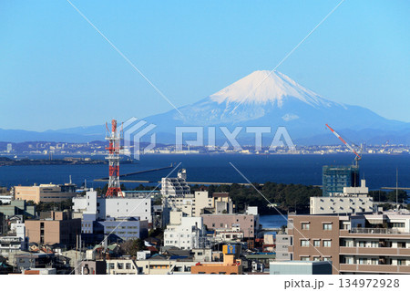 木更津の町並みと富士山 木更津の町並みと富士山 134972928