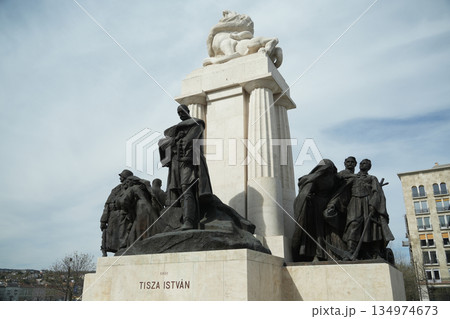 ハンガリー_国会議事堂 134974673