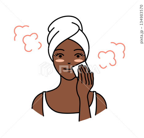 蒸気の中でコットンで優しくスキンケアをする黒人女性のイラスト 蒸気の中でコットンで優しくスキンケアをする黒人女性のイラスト 134983570