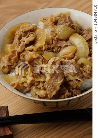 牛丼と玉子 牛丼と玉子 134984710