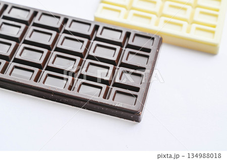 チョコレートの代替食品 134988018
