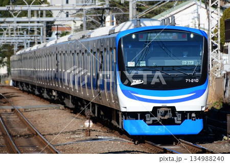 東京臨海高速鉄道71-000形Z12編成　りんかい線　埼京線内 134988240