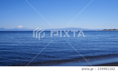 三浦半島の秘境の三戸浜海岸の冬 三浦半島の秘境の三戸浜海岸の冬 134991102