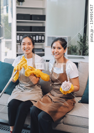 Cleaners clean empty office spaces 134991437