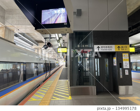 敦賀駅　JR西日本　ハピラインふくい 134995178