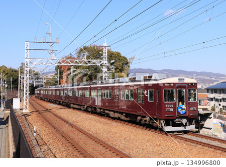 阪急今津北線　仁川駅付近を走る5000系普通 134996800