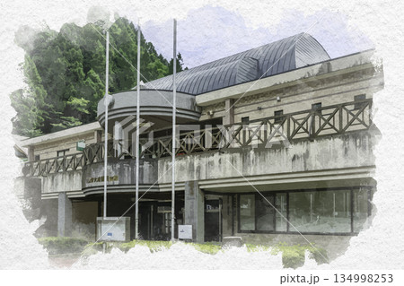 水彩画風　秩父　道の駅　大滝温泉　秩父市大滝振興会館　埼玉県秩父市 134998253