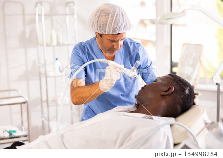 cosmetologist enhanced client's complexion cosmetologist enhanced client's complexion 134998284