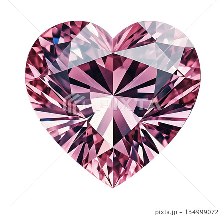 ハート型のピンクのダイヤモンド（背景透過,キリヌキ） 134999072