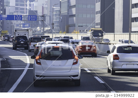 朝の交通渋滞　423号新御堂筋　走行イメージ　 134999922