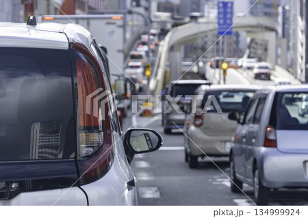 朝の交通渋滞　423号新御堂筋　走行イメージ　 134999924