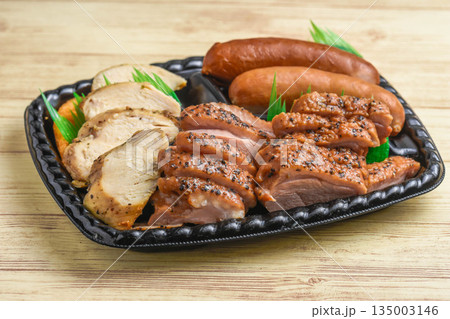 ホームパーティー　オードブル料理 135003146