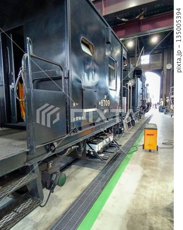 充電中の… 車掌車『ヨ8000系』 充電中の… 車掌車『ヨ8000系』 135005394