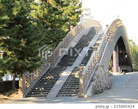 草加松原!松並木と太鼓型歩道橋・矢立橋 草加松原!松並木と太鼓型歩道橋・矢立橋 135005914