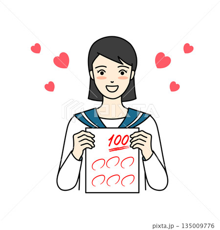 満点のテストを掲げ、幸せそうに笑うセーラー服の女子高生 135009776