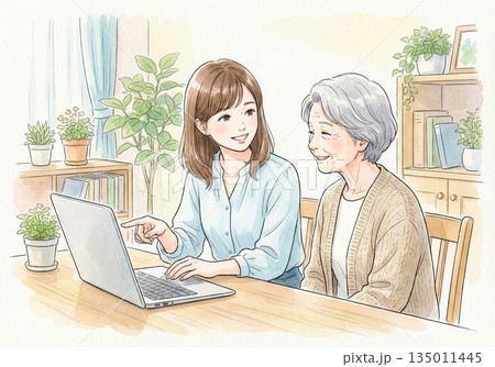 パソコンで母親に説明する娘 温かい水彩イラスト 135011445