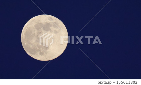 2026年1月3日満月の初月の出~月の様子 2026年1月3日満月の初月の出~月の様子 135011802