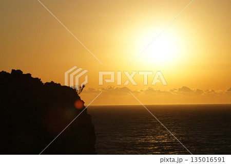 西伊豆の夕日 西伊豆の夕日 135016591