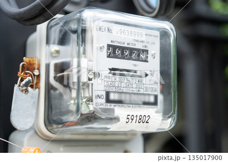 Electric measuring power meter for energy cost at home and office. 135017900