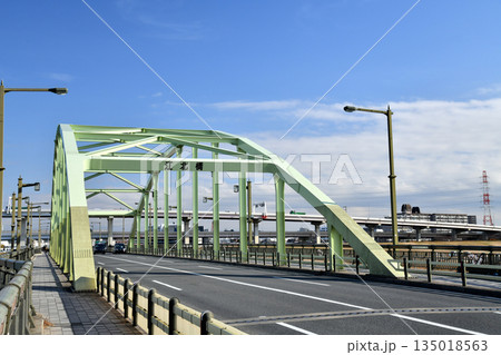 江北橋/荒川より左岸/江北、扇方面を望む(東京都足立区)【2025.12】 江北橋/荒川より左岸/江北、扇方面を望む(東京都足立区)【2025.12】 135018563