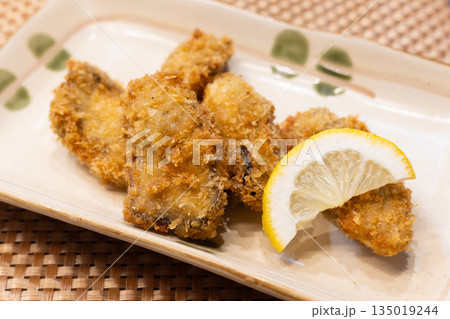 おいしいカキフライ おいしいカキフライ 135019244