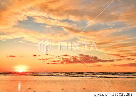 Foxton Beach New Zealand Sunset High Tide Wet Beach Sand Foxton Beach New Zealand Sunset High Tide Wet Beach Sand 135021292