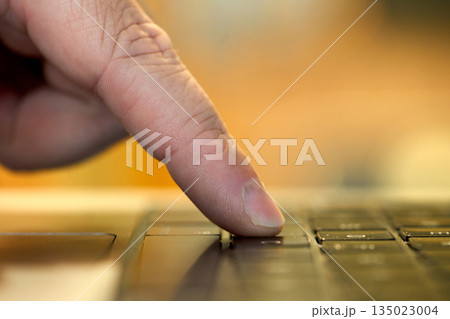 Key pressed on laptop 135023004