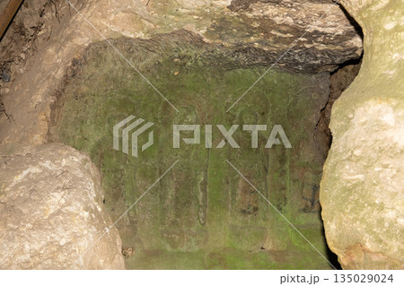 春日山石窟仏 135029024