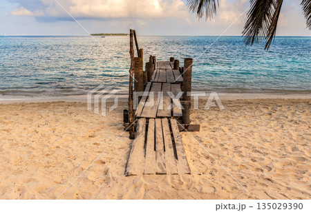 Beautiful San Blas Island at politically autonomous Guna territory in Panama. Beautiful San Blas Island at politically autonomous Guna territory in Panama. 135029390