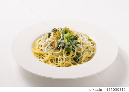 野沢菜こんぶ　しらす　パスタ 135030512