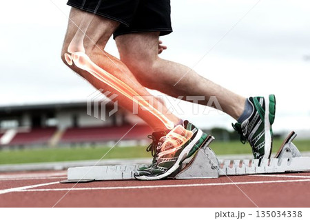 Runner experiencing leg pain Runner experiencing leg pain 135034338