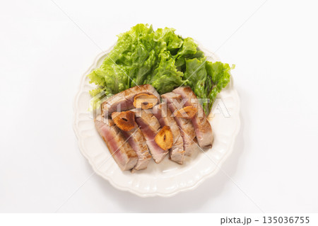 マグロ レア ステーキ マグロ レア ステーキ 135036755