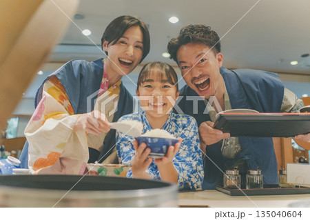 family trip 撮影協力:伊東小涌園 family trip 撮影協力:伊東小涌園 135040604