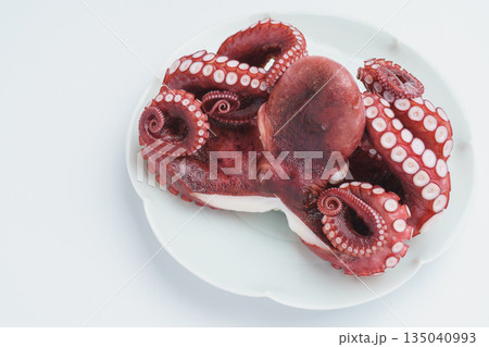 茹でダコ 135040993