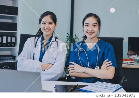 Portrait of two dedicated doctors Portrait of two dedicated doctors 135043973